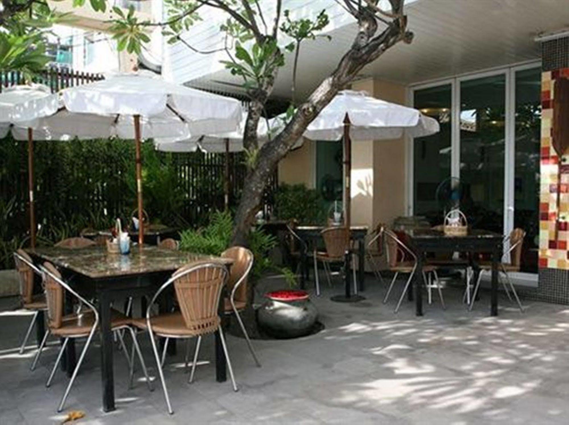 Baboona Beachfront Living Pattaya Exteriér fotografie