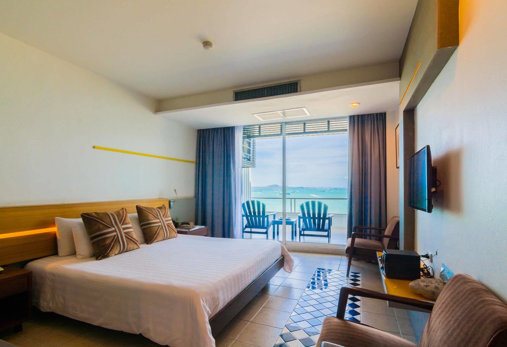 Baboona Beachfront Living Pattaya Exteriér fotografie